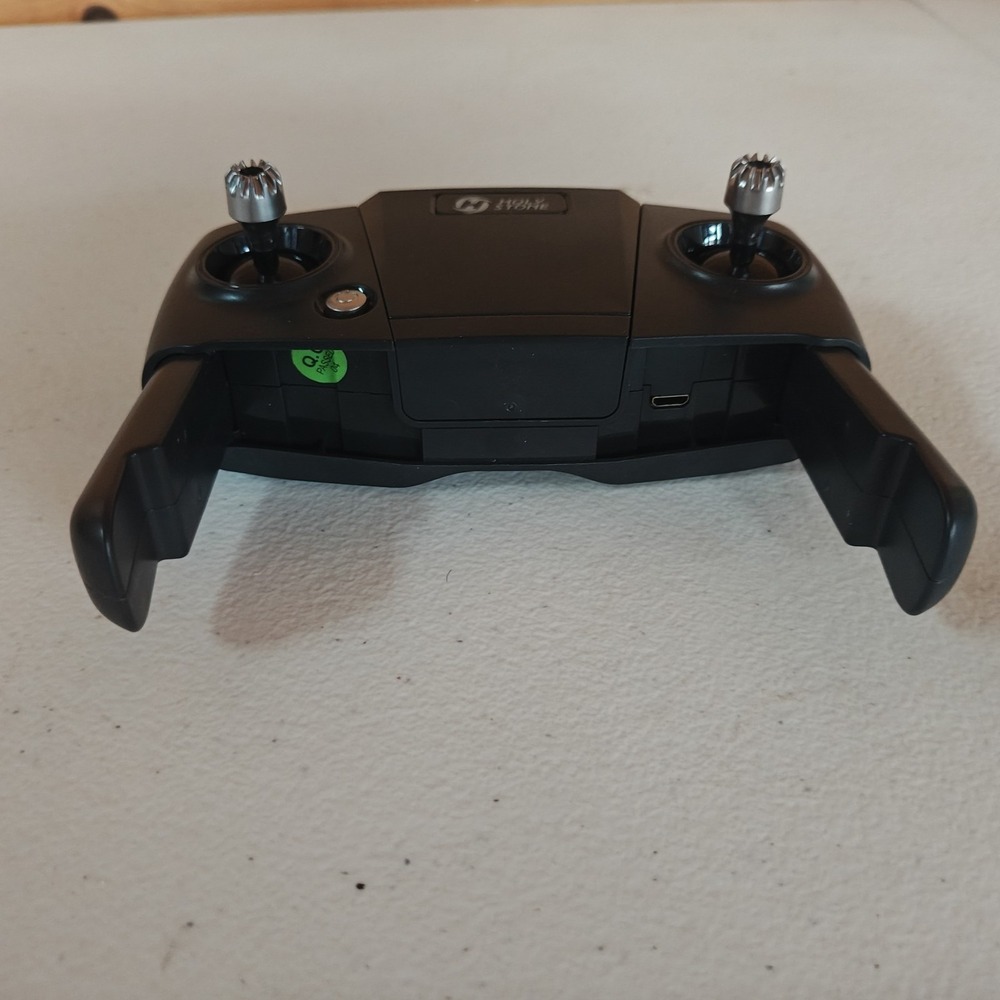 hs460 Holy Stone, remote only, Untested ZB3 - Picture 4 of 5